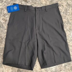 NWT Haggar Men’s Size 32 Shorts